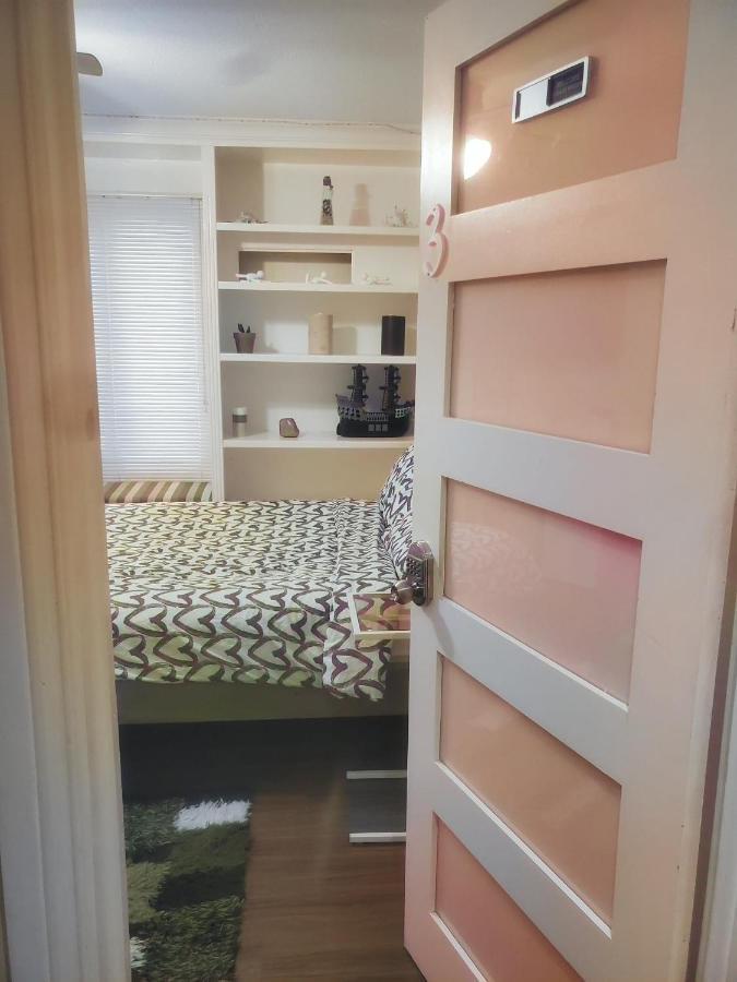 גטינו Booking - Conrad -Single Room - Self Check-In מראה חיצוני תמונה